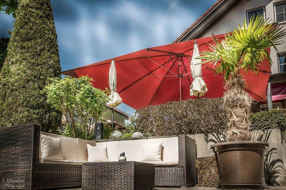 Sopherl Am See - Fruehstueck Auf Der Seeterrasse, Sehr Ruhig Und Wunderschoen Am See, 3 Minuten Nach Oberpfaffenhofen, Viele Radtouren, Restaurants & Cafes In Der Umgebung Weßling Εξωτερικό φωτογραφία